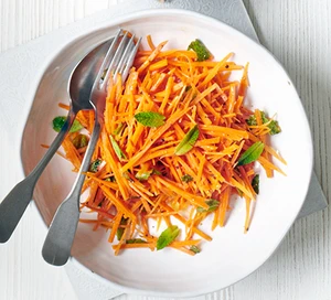 Middle Eastern carrot salad